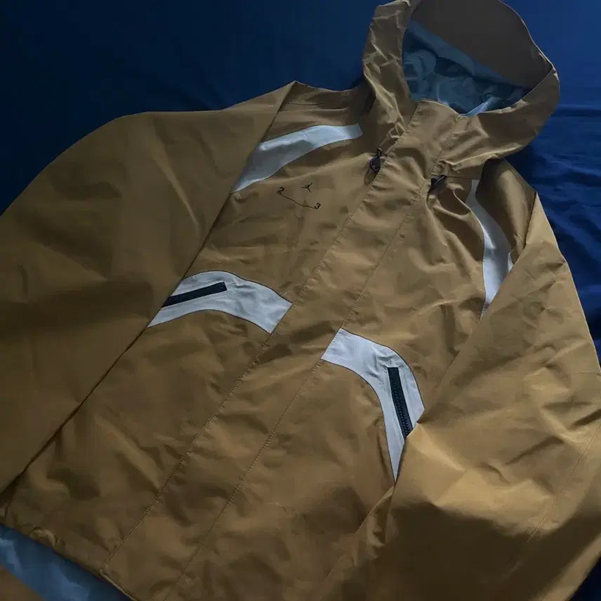 [BUNJANG] Jordan 23 Engineered Gore-Tex Jacket Mustard / 조던 23 엔지니어드 고어텍스 머스타드 자켓 100