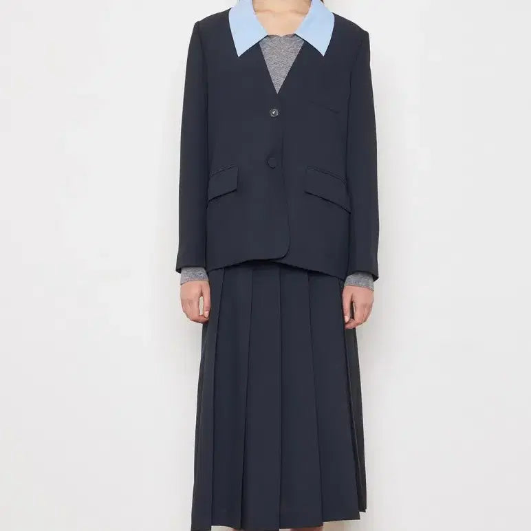 [BUNJANG] LINE EDITION Metari Pleated Long Skirt Navy / 2026 라인어디션메타리 플리츠 스커트