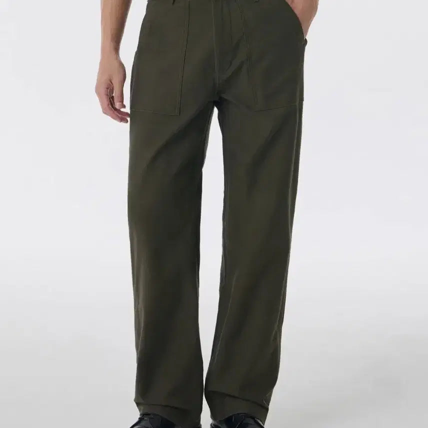 [BUNJANG] Musinsa Standard Cargo Pants Khaki / 무신사 스탠다드 카키색 카고 팬츠