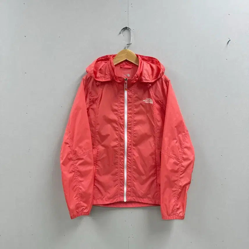 [BUNJANG] The North Face Women's Windbreaker Coral / 여성 90 L / 노스페이스 바람막이 코랄