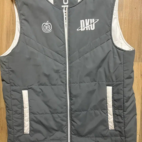 [BUNJANG] Dankook University Football Team Double-Sided Vest (Player Issued) / 단국대학교 축구부 양면 조끼 (선수 지급용)