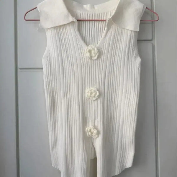 [BUNJANG] Flower Button Collar Knit Top / 플라워 단추 카라 니트 탑