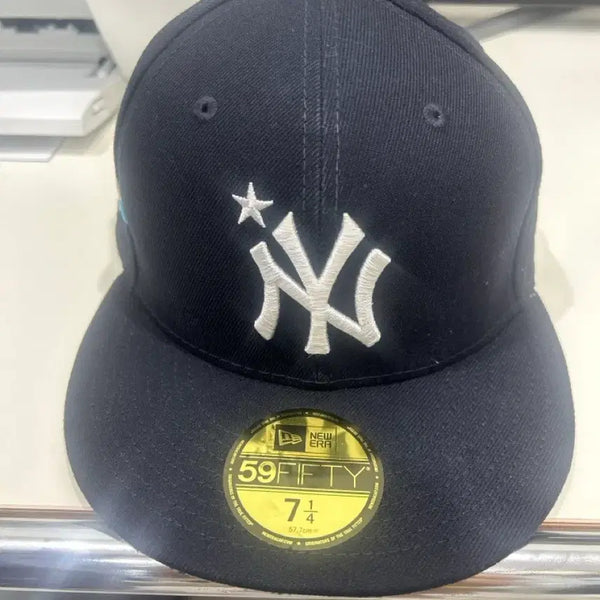 [BUNJANG] New Era 59FIFTY New York Yankees Navy 7 1/4 / 뉴에라 59FIFTY 뉴욕 양키스 7 1/4 네이비