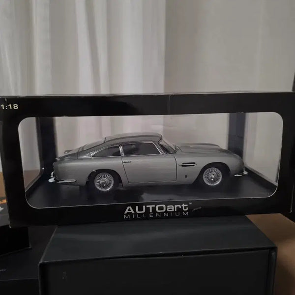 [BUNJANG] Autoart 1:18 Aston Martin DB5 Diecast Model / 1:18 오토아트 애스턴마틴 db5