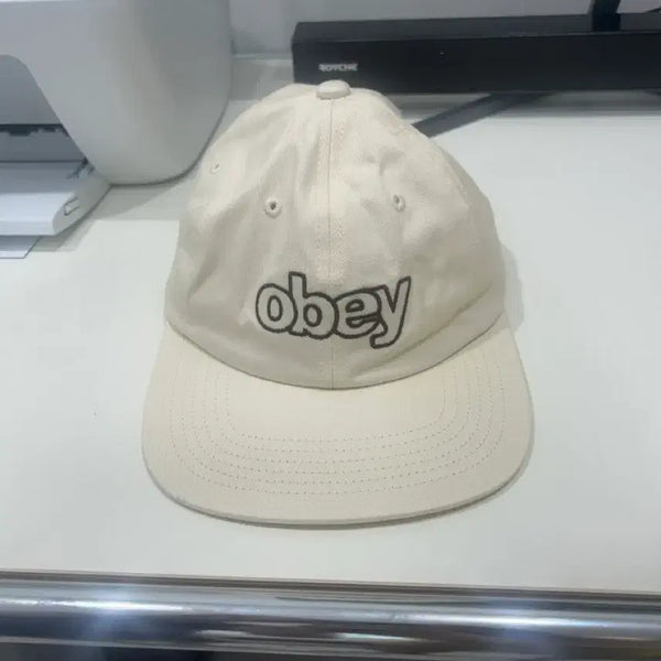 [BUNJANG] Obey Cotton Baseball Cap Beige / 오베이 볼캡 베이지