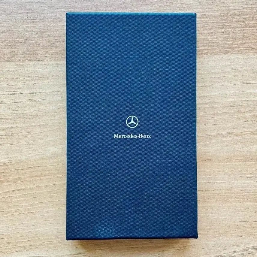 [BUNJANG] Mercedes-Benz Passport Holder Long Wallet / (새제품.풀박) 정품 벤츠 여권지갑 겸용 장지갑