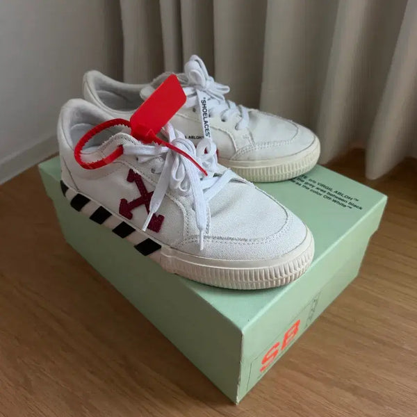 [BUNJANG] Off-White Canvas Sneakers White / 오프화이트 스니커즈 화이트