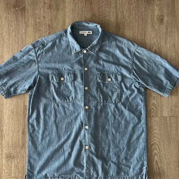 [BUNJANG] Uniqlo x JW Anderson Chambray Shirt (Early Release) / 유니클로 JW앤더슨 샴브레이 셔츠 초판