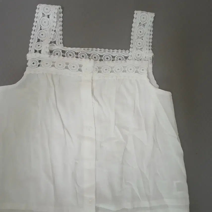 [BUNJANG] White Lace Camisole / 레이스 끈나시 흰색
