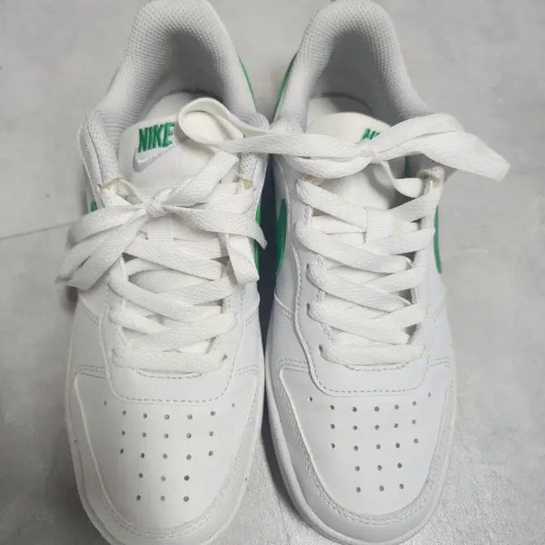 [BUNJANG] Nike White Green Sneakers / 나이키 운동화 화이트 그린