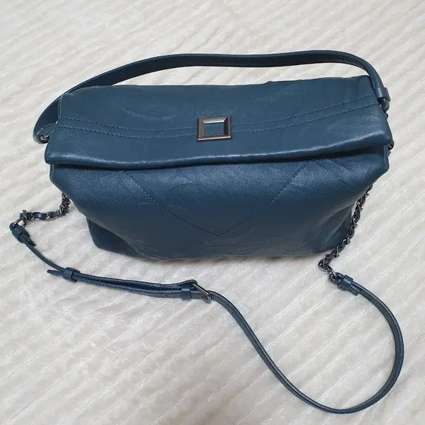 [BUNJANG] Loose & Lounge Tote Bag Crossbody Bag Medium Size / 루즈앤라운지 토트백 크로스백 M사이즈