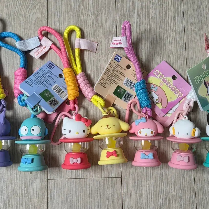 [BUNJANG] Sanrio Hello Kitty Lantern Keychain Collection (8 Types) / 산리오 헬로키티 랜턴 키링 8종