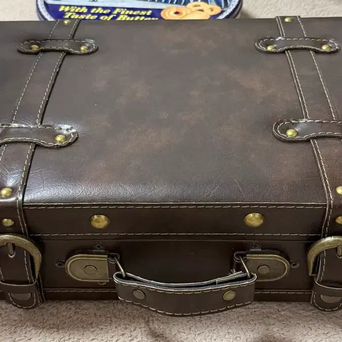 [BUNJANG] Vintage Scrapbooking Supplies Bundle with Leather Bag and Plant Stickers / 빈티지다꾸 처분 가죽 가방 포함 및 식물스티커 일괄