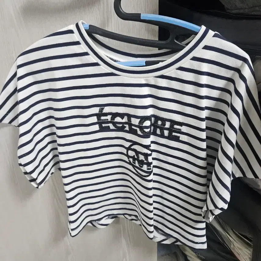 [BUNJANG] The Handsome House MINE Striped T-Shirt / 더한섬하우스 MINE 마인 반팔티
