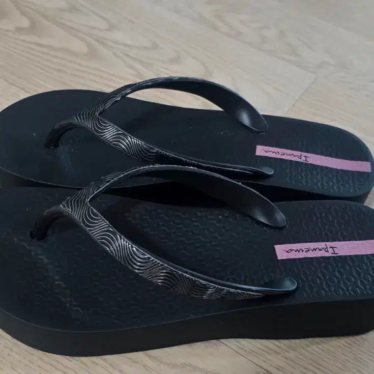 [BUNJANG] Ipanema Platform Flip-Flops Black / 이파네마 플랫폼 쪼리 블랙
