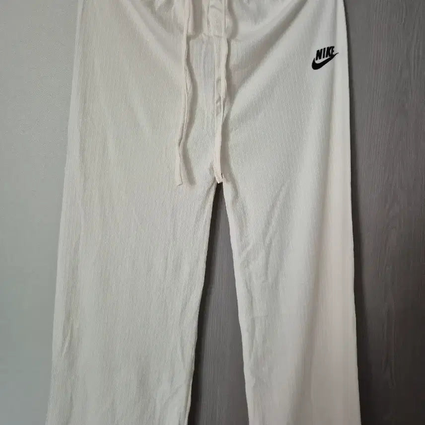 [BUNJANG] Flowy Pants / 찰랑찰랑 바지