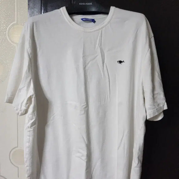 [BUNJANG] Naders Short Sleeve T-Shirts (White 105, Black 100) Bundle / 네이더스 반팔 화이트(105),블랙(100) (2개 13,000원)