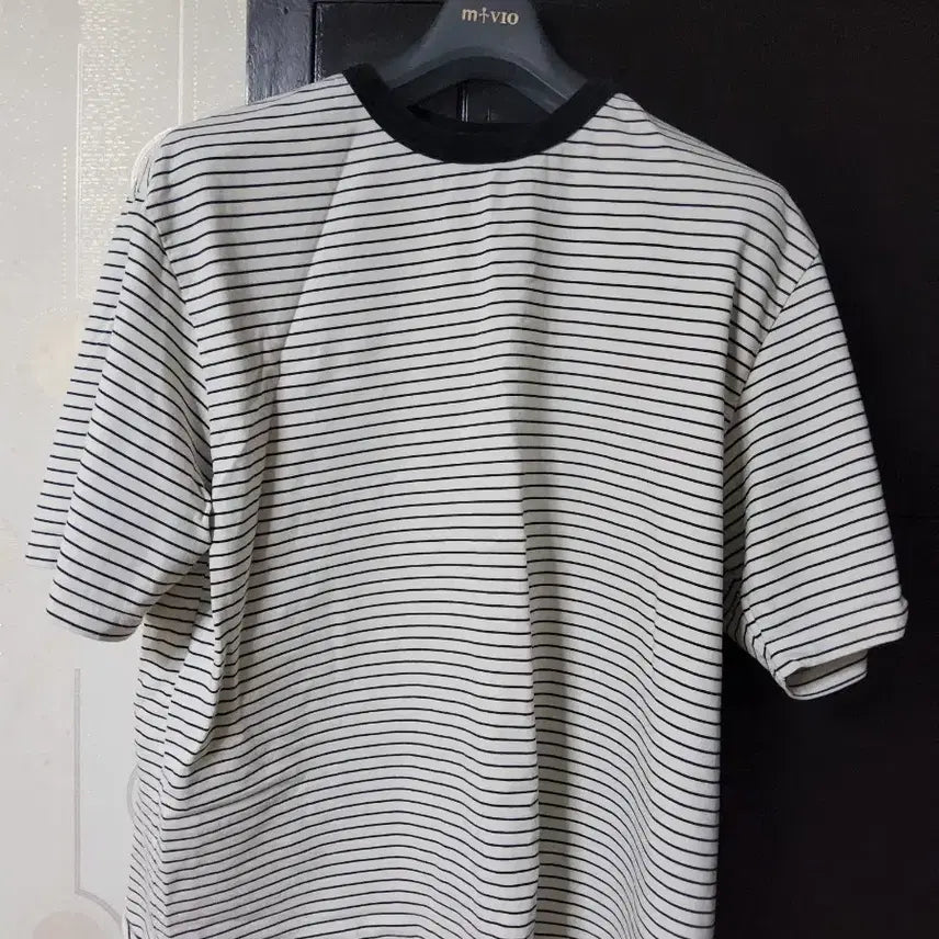 [BUNJANG] Soverment 25 Stripe Short Sleeve T-Shirt Black/White XL / 소버먼트 25년 스트라이프 반판 검흰 xl 105