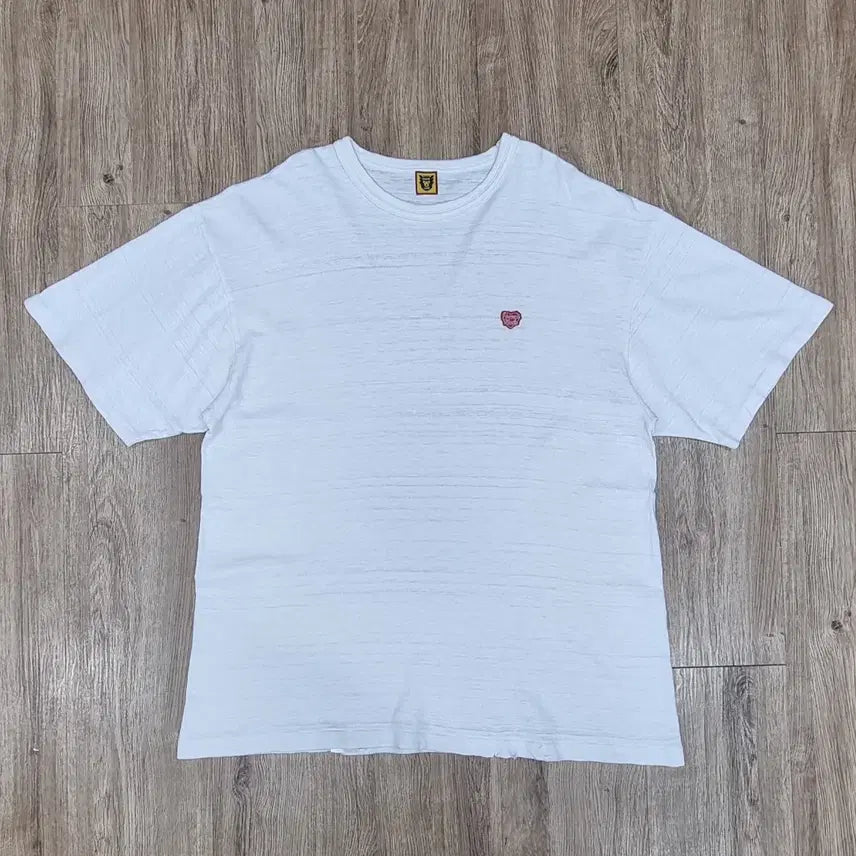 [BUNJANG] Human Made One Point Heart Logo T-Shirt XL / 휴먼메이드 원포인트 하트로고 반팔 XL _ 남성, 사진확인
