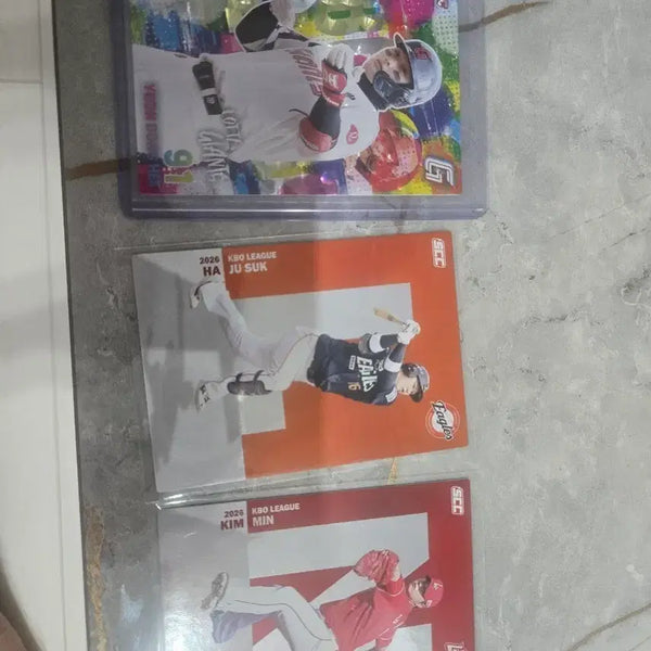 [BUNJANG] SCC KBO Baseball Card 3-Card Set (Yoon Dong-hee Holo Parallel, Ha Joo-seok, Kim Min) / SCC KBO 야구 카드 3장 세트 (윤동희 홀로 패러렐, 하주석, 김민)
