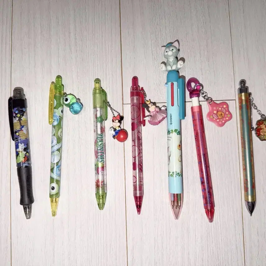 [BUNJANG] Disney Classic Characters Ballpoint Pen Set (Minnie Mouse, The Little Mermaid, Monsters, Inc., Duffy) / 고전 디즈니 더피 미니마우스 인어공주 몬스터주식회사 등 샤프 볼펜