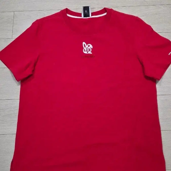 [BUNJANG] Ozscecon Red Short Sleeve T-Shirt with Dog Graphic / 오즈세컨 티셔츠