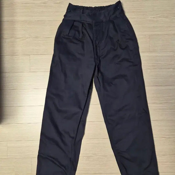 [BUNJANG] Markaware Gurkha Pants Navy / [1]마카웨어 구르카 팬츠 네이비 markaware