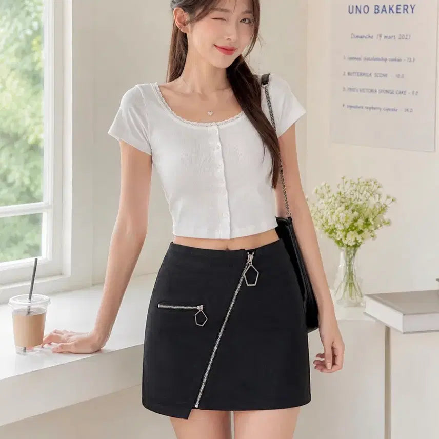 [BUNJANG] Black Denim Zipper Detail Mini Skirt / 블랙진 지퍼 포인트 미니 스커트
