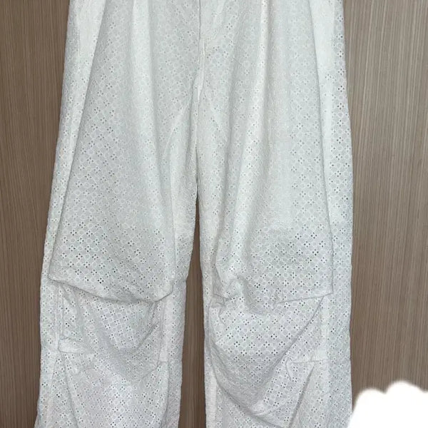 [BUNJANG] Tuomiu Eyelet Belt Bag Pants White / 뚜오미오 아일렛 벨트 백 팬츠 [화이트] 펀칭 와이드 모리걸 빈티지 코튼 하구미