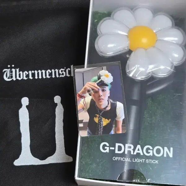 [BUNJANG] Bigbang G-Dragon Daisy Bong Official Lightstick / 빅뱅 지드래곤 지디 GD 공식 응원봉 데이지봉 위버멘쉬
