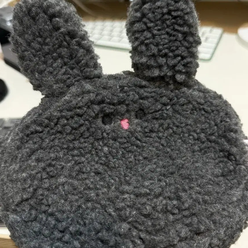 [BUNJANG] Olivie Black Rabbit Pouch / 올리베 흑토끼 파우치