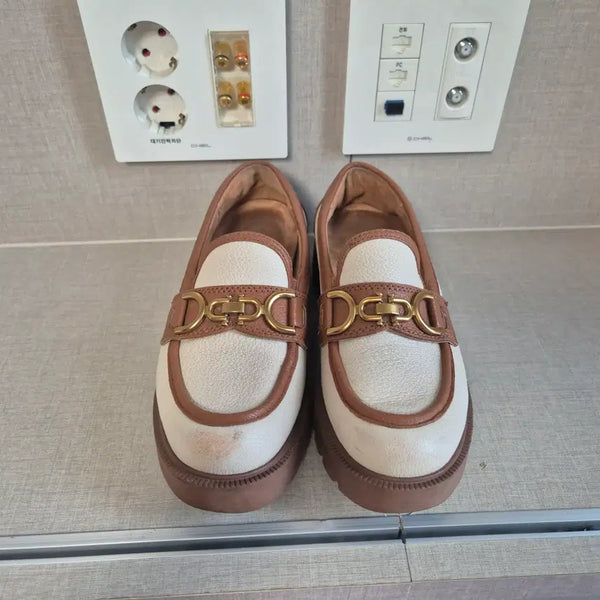 [BUNJANG] Rockport truTECH Leather Buckle Chain Loafers / 230)락포트 truTECH 소가죽 버클체인 로퍼