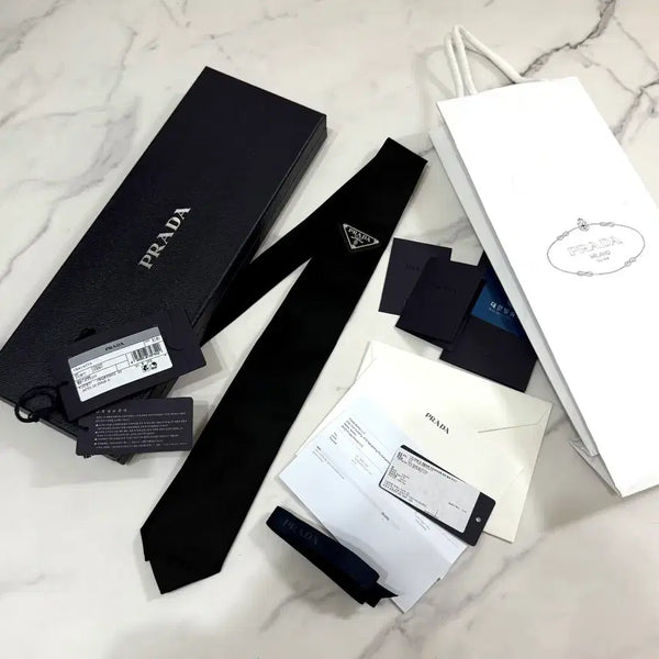 [BUNJANG] Prada Re-Nylon Gabardine Tie Black R150 / 새상품 프라다 리나일론 개버딘 넥타이 블랙 R150