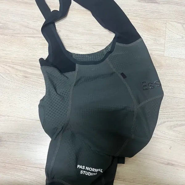 [BUNJANG] Pas Normal Studios Women's Bib Shorts - Size S - Dark Grey / 파노말 여성빕s