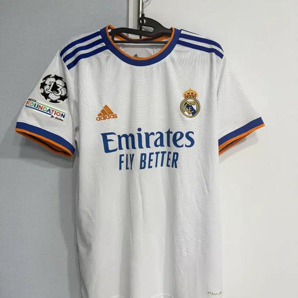 [BUNJANG] Real Madrid 21/22 Home Benzema Jersey (Size M) / 레알마드리드 21/22 HOME 벤제마 유니폼