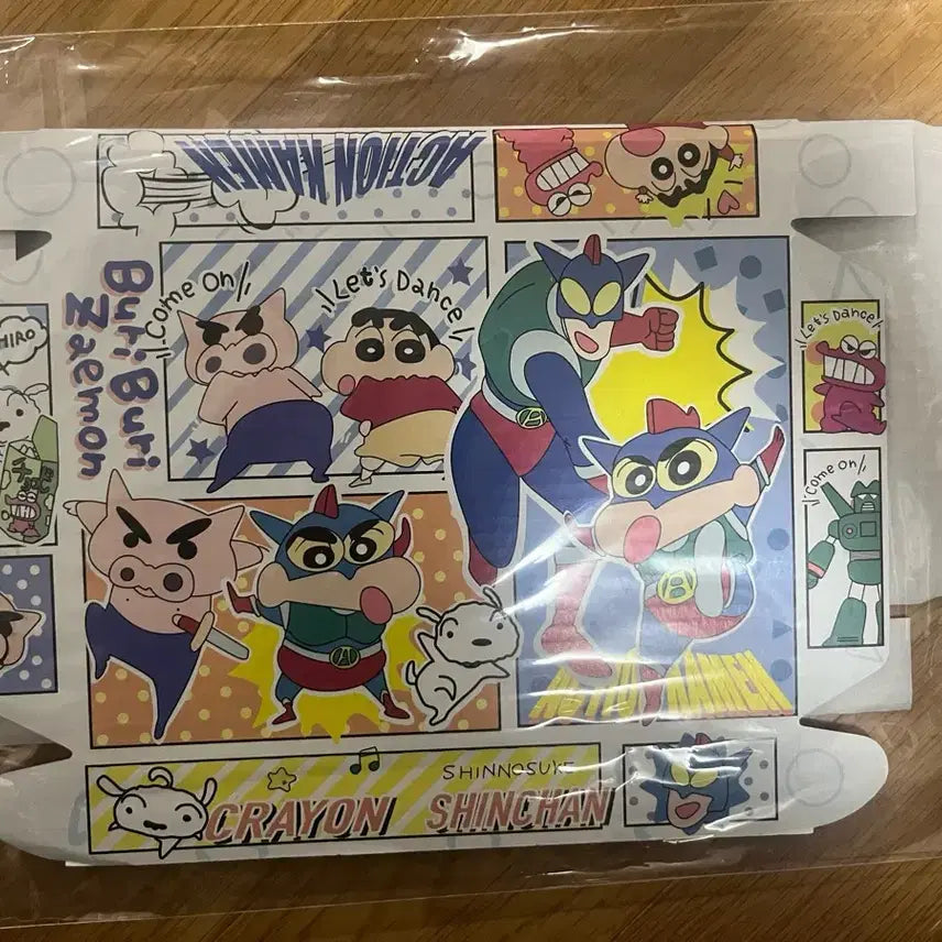 [BUNJANG] Crayon Shin-chan Gift Wrapping Paper Box / 짱구 선물 포장 종이상자