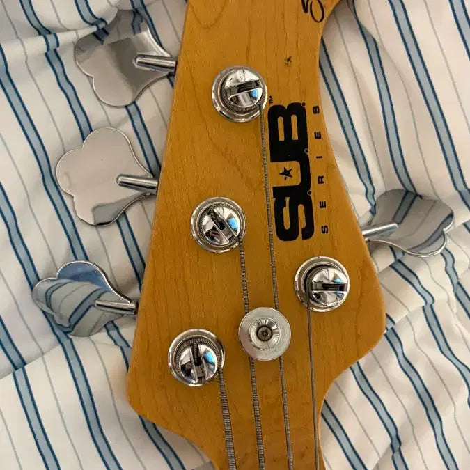 [BUNJANG] Sterling SUB Series Bass Guitar / Sterling SUB 시리즈 베이스 기타