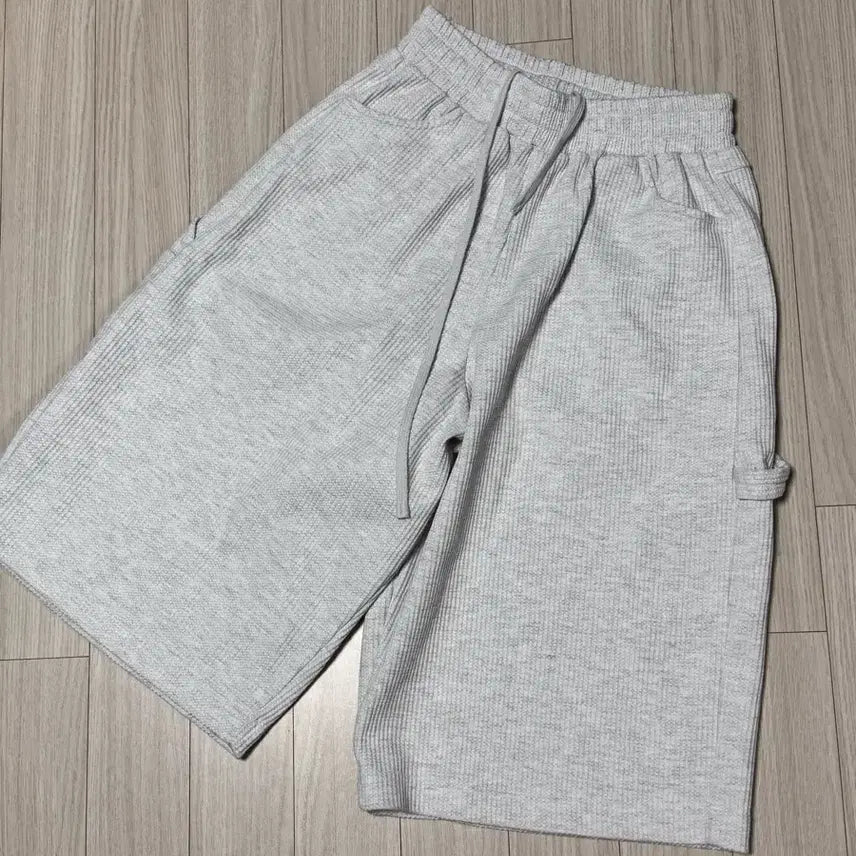[BUNJANG] MJD Waffle Bermuda Shorts Gray / Mjd 와플버뮤다 팬츠 그래이