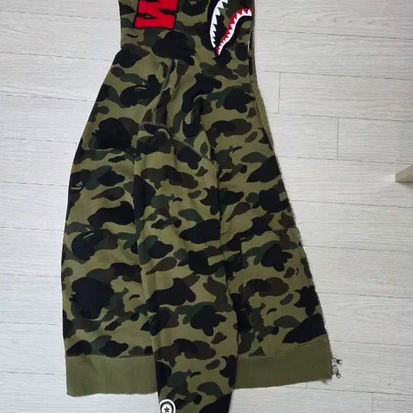 [BUNJANG] BAPE Shark Hoodie Green Camo XL / 베이프 샤크후드 녹계 XL