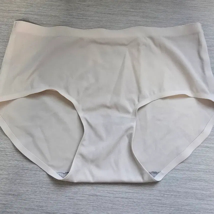 [BUNJANG] Women's Seamless Panty Set (2 Seamless, 1 Waterproof) / (새상품)여성 팬티 3종 (심리스2,방수1)