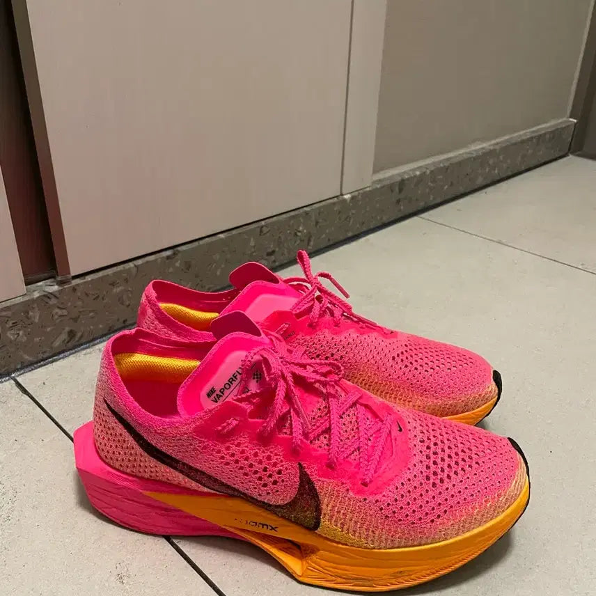 [BUNJANG] Nike ZoomX Vaporfly 3 DV4129-600 / 나이키 줌 X 베이퍼 플라이 3 DV4129-600