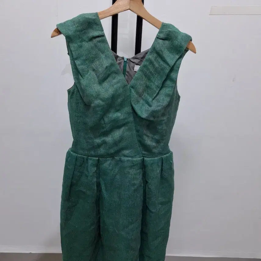 [BUNJANG] Mine Mint Sleeveless Midi Dress / 마인 민트색 민소매 원피스