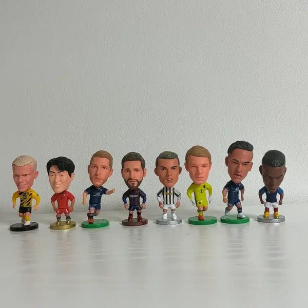 [BUNJANG] 8-Piece Football Player Figure Set Bundle / 축구선수 피규어 8종 일괄