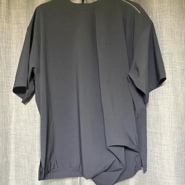 [BUNJANG] Songzio Collection 25SS Drape T-Shirt Size 48 / 송지오컬렉션 25ss 드레이프 티셔츠 48사이즈