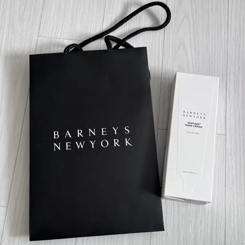 [BUNJANG] Barneys New York Chillin' Out Hand Cream / 바니스뉴욕 핸드크림 칠린아웃 새상품