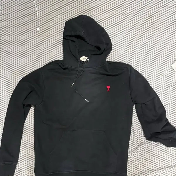 [BUNJANG] AMI Heart Logo Hoodie Black XL / 아미 하트 로고 후드티 블랙 XL 정품