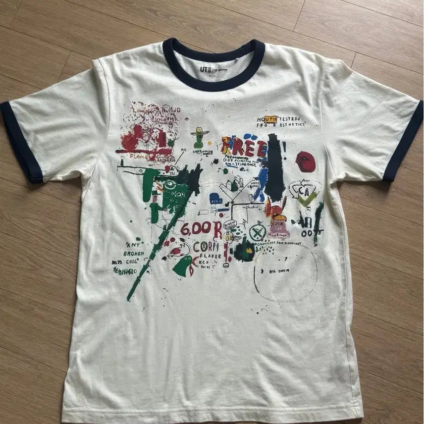 [BUNJANG] Uniqlo UT Ringer T-Shirt (Size L) / [L] 유니클로 UT 링거티