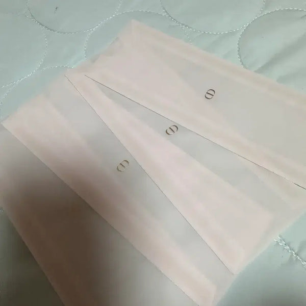 [BUNJANG] Dior CD Logo Transparent Pouches (Set of 4) / 디올 CD 로고 인생네컷 보관함 4개 일괄