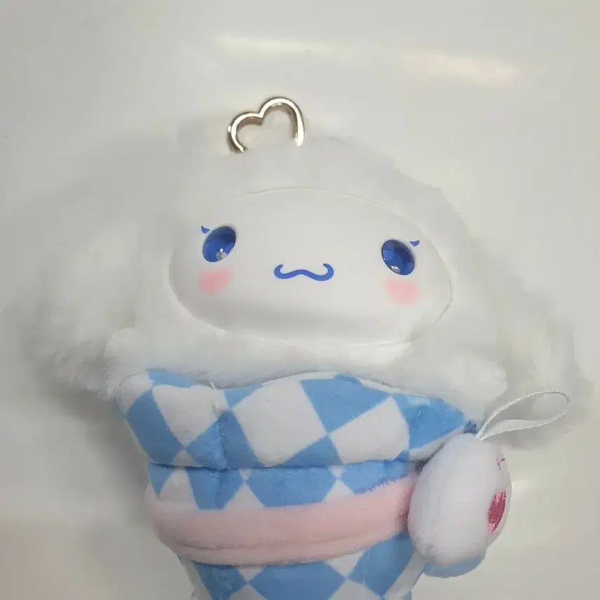 [BUNJANG] Cinnamoroll Plush Keychain / 시나모롤 인형 키링