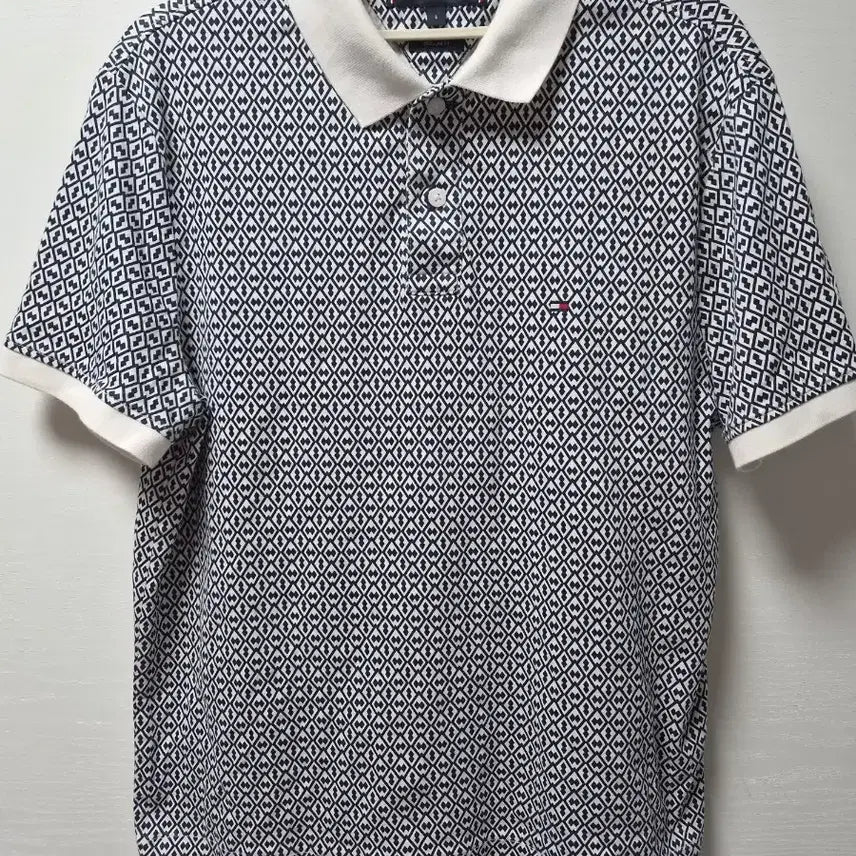 [BUNJANG] Tommy Hilfiger Pattern Polo Shirt - Size S / 타미힐피거 패턴 카라티 S